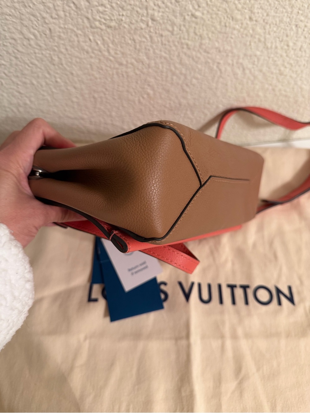 Louis Vuitton Coral Pink and Tan Crossbody Bag - Picture 5 of 11